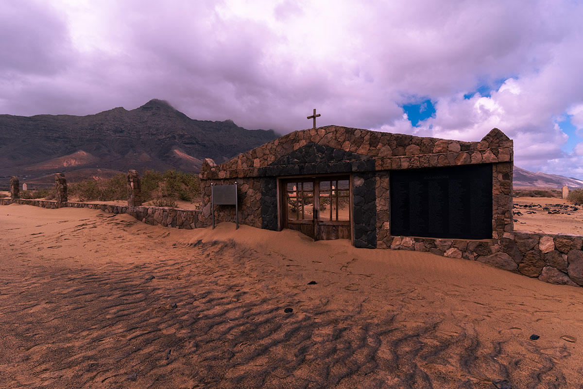 Cestovná fotografia Cofete - cintorín